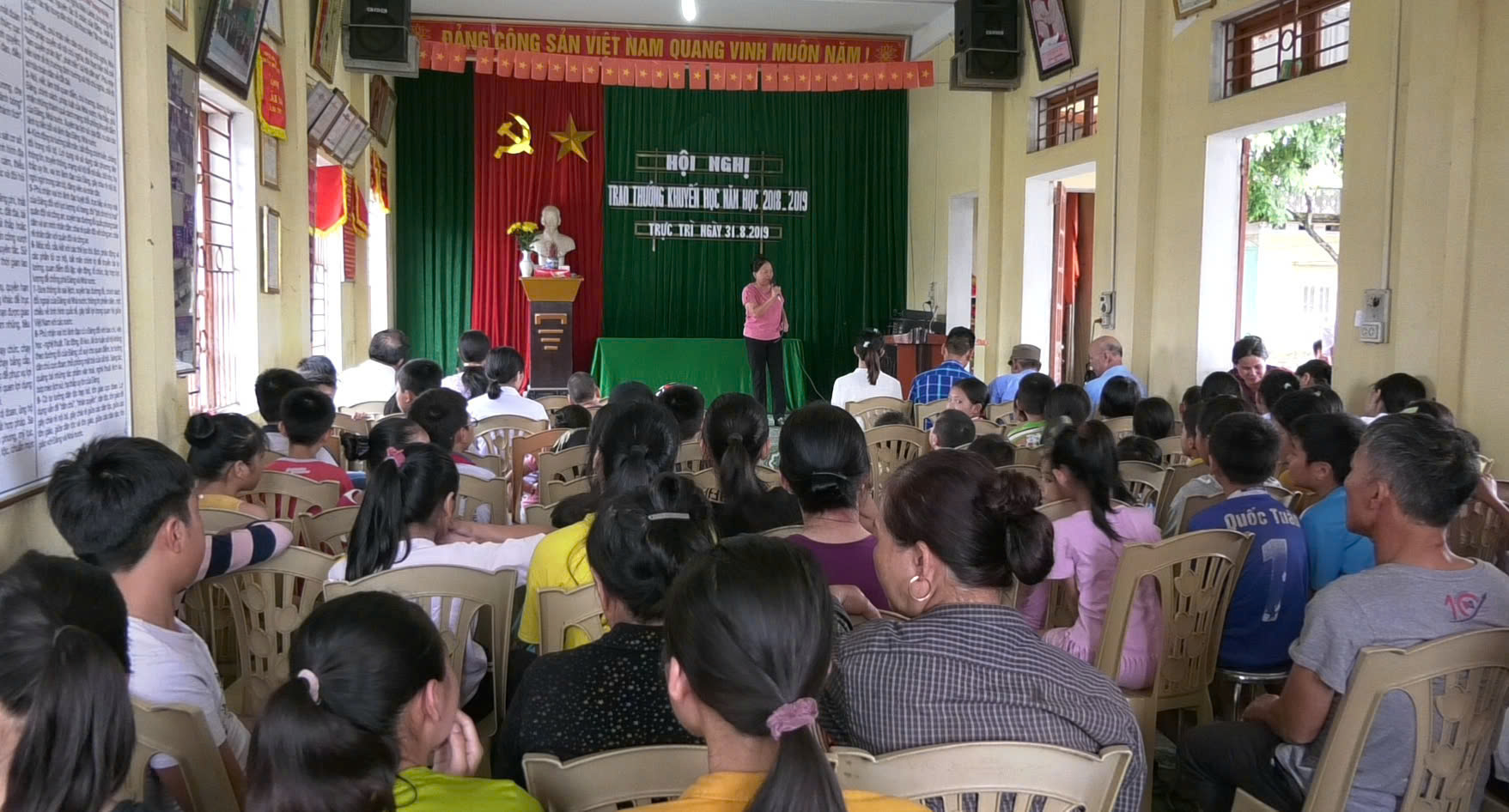 Trao thưởng 2019